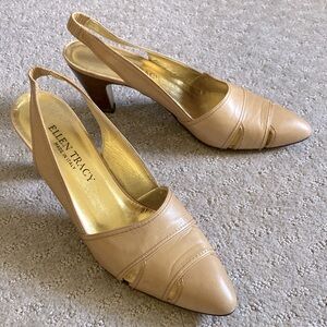 ELLEN TRACY beige point-toe slingback heels, Sz 7 Narrow.